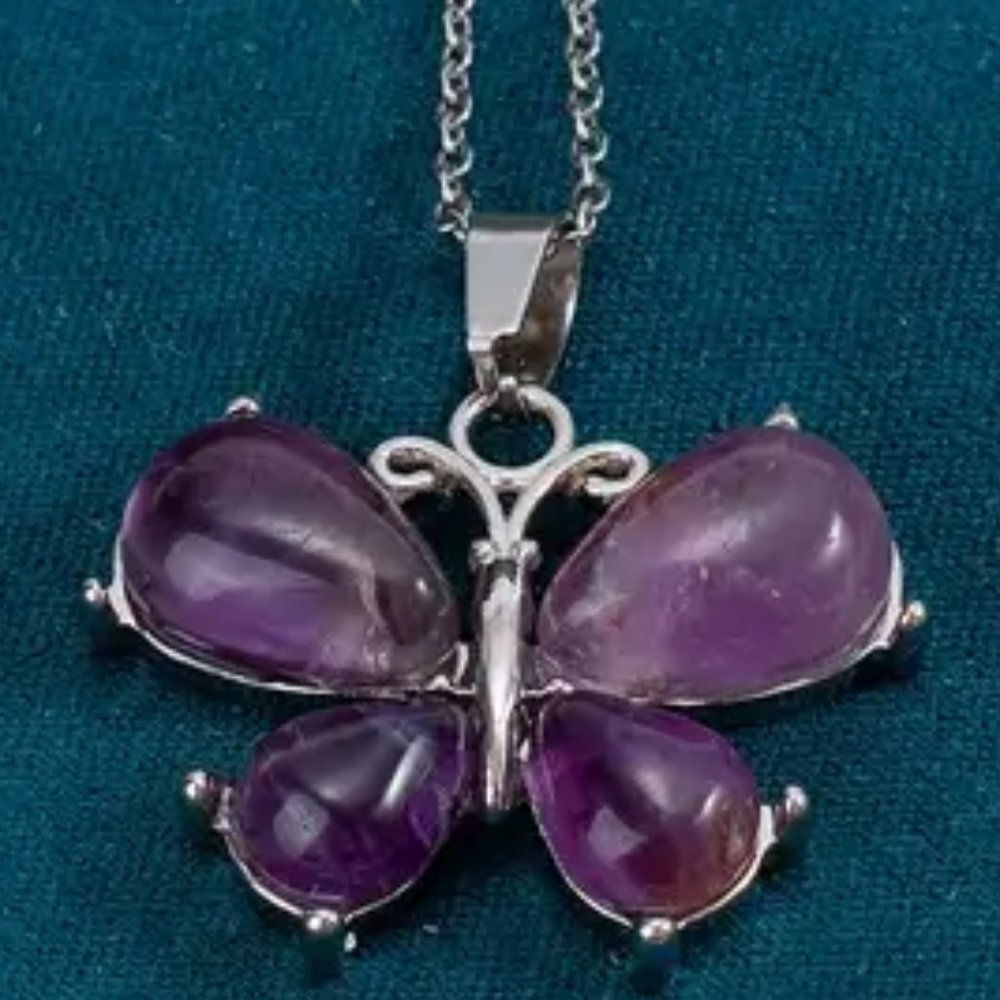 Amethyst Natural Stone Cute Butterfly Pendant Gemstone Necklace